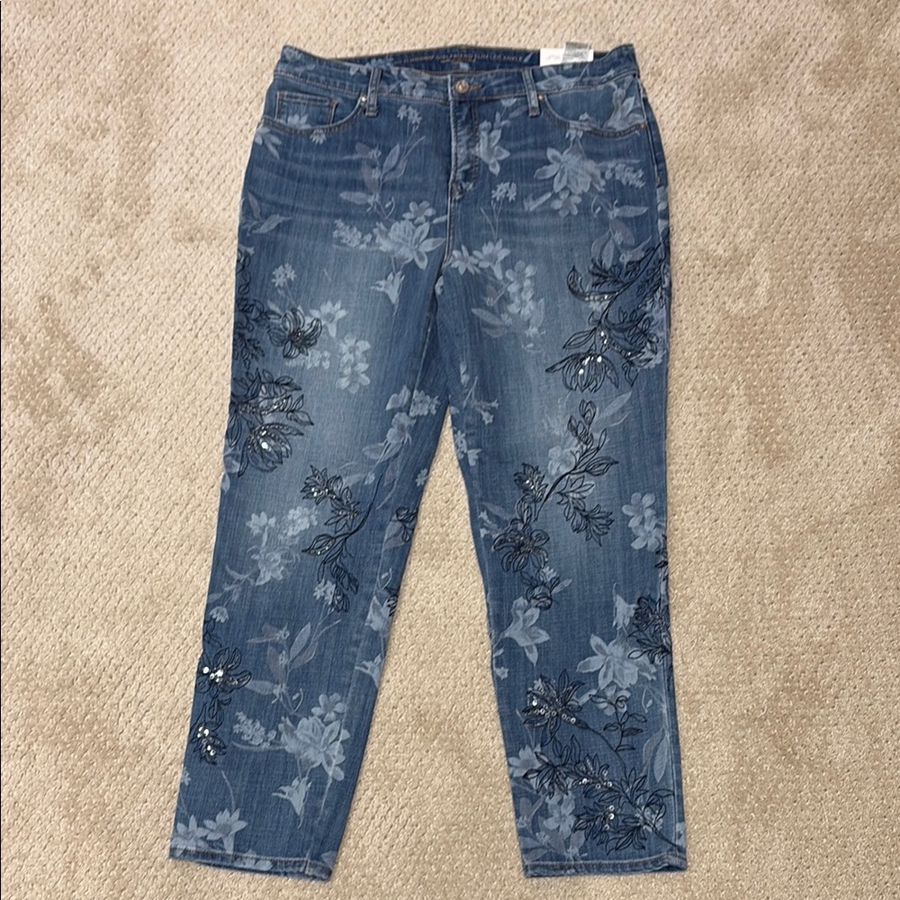 New Chico’s denim pant size 2 Chico Brand sizing